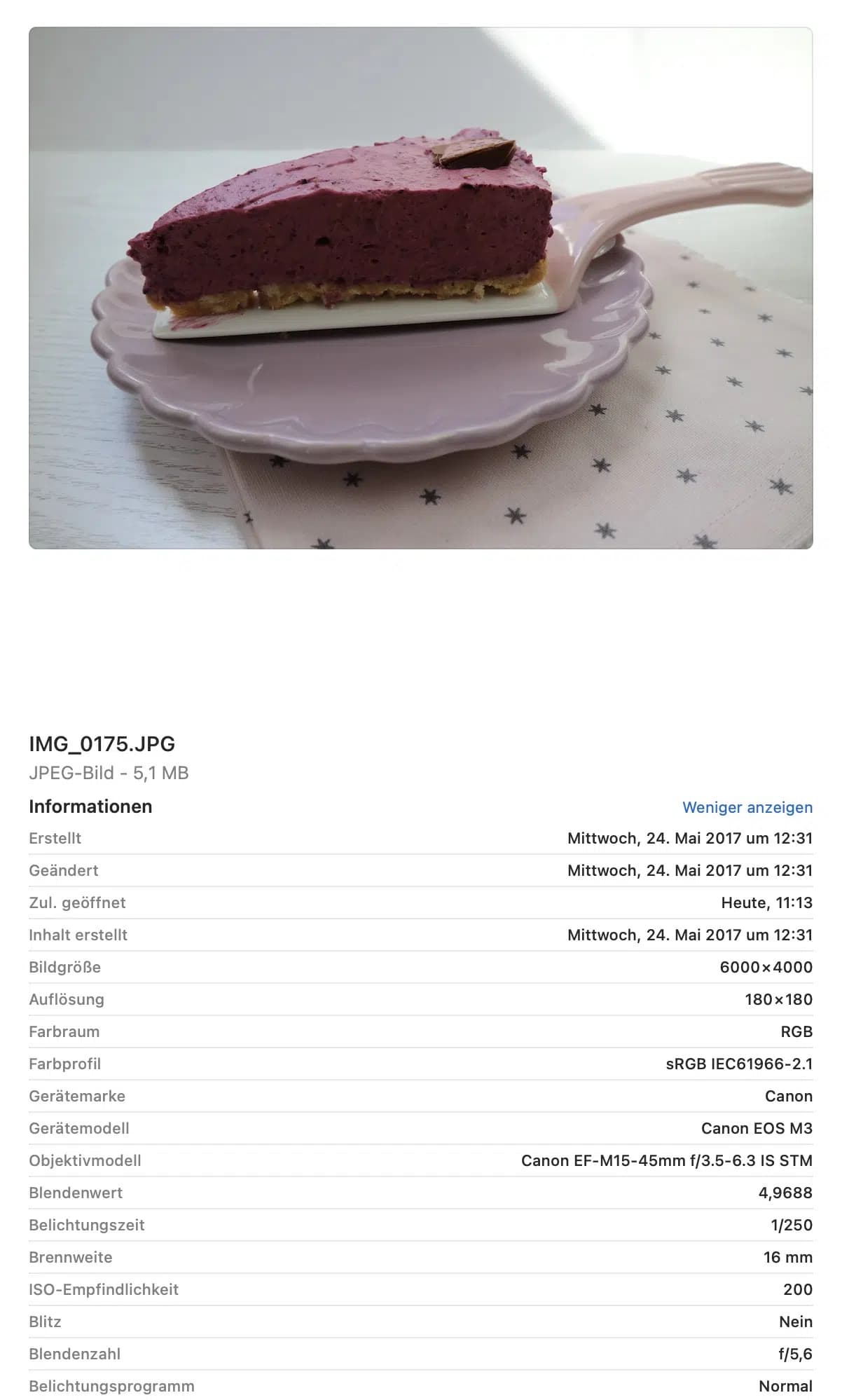 Echte Fotos enthalten meist Metadaten